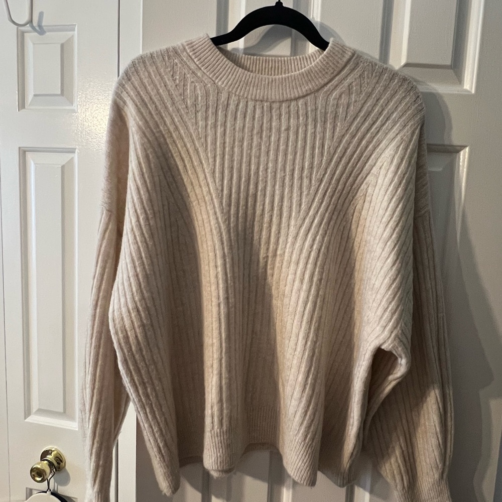 H&M Cream Ribbed Knit Sweater